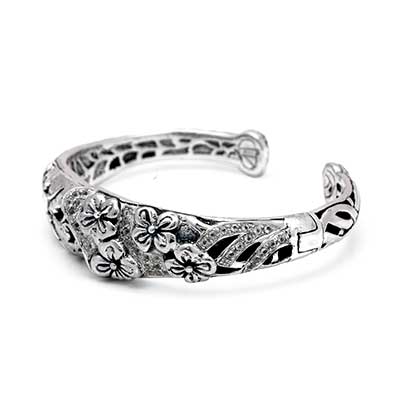 Gold & Silver bracelet, scale dragon chain round 6mm, spring lock with 18K gold hammer motif and white topaz pave stones