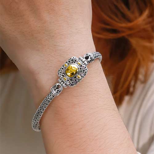 Gold & Silver bracelet, scale dragon chain round 6mm, spring lock with 18K gold hammer motif and white topaz pave stones