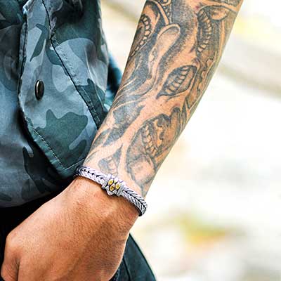 Gold & Silver bracelet, scale dragon chain round 6mm, spring lock with 18K gold hammer motif and white topaz pave stones