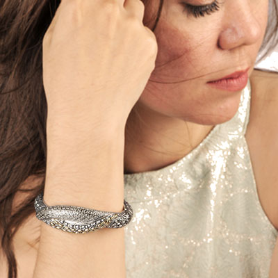 Gold & Silver bracelet, scale dragon chain round 6mm, spring lock with 18K gold hammer motif and white topaz pave stones