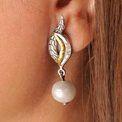 Gold & Silver bracelet, scale dragon chain round 6mm, spring lock with 18K gold hammer motif and white topaz pave stones