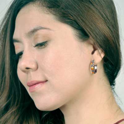 Gold & Silver bracelet, scale dragon chain round 6mm, spring lock with 18K gold hammer motif and white topaz pave stones