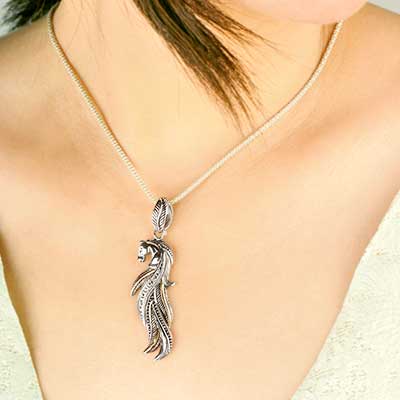 Gold & Silver bracelet, scale dragon chain round 6mm, spring lock with 18K gold hammer motif and white topaz pave stones