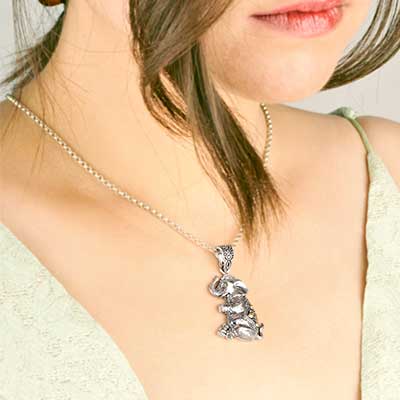 Gold & Silver bracelet, scale dragon chain round 6mm, spring lock with 18K gold hammer motif and white topaz pave stones