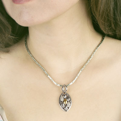 Gold & Silver bracelet, scale dragon chain round 6mm, spring lock with 18K gold hammer motif and white topaz pave stones