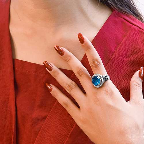 Gold & Silver bracelet, scale dragon chain round 6mm, spring lock with 18K gold hammer motif and white topaz pave stones