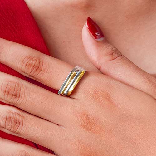 Gold & Silver bracelet, scale dragon chain round 6mm, spring lock with 18K gold hammer motif and white topaz pave stones