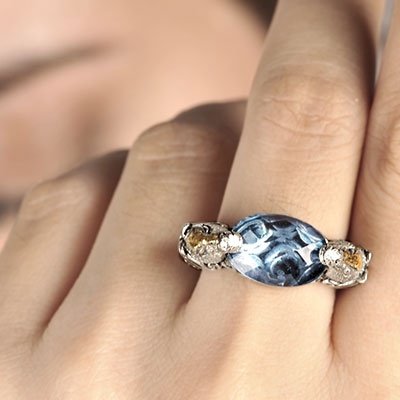 Gold & Silver bracelet, scale dragon chain round 6mm, spring lock with 18K gold hammer motif and white topaz pave stones