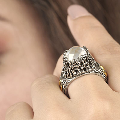 Gold & Silver bracelet, scale dragon chain round 6mm, spring lock with 18K gold hammer motif and white topaz pave stones