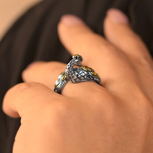 Gold & Silver bracelet, scale dragon chain round 6mm, spring lock with 18K gold hammer motif and white topaz pave stones