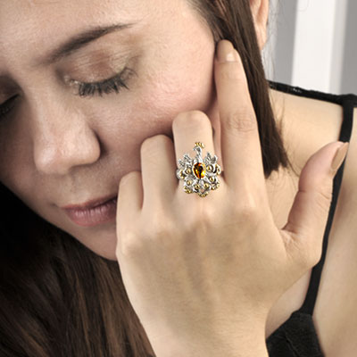 Gold & Silver bracelet, scale dragon chain round 6mm, spring lock with 18K gold hammer motif and white topaz pave stones