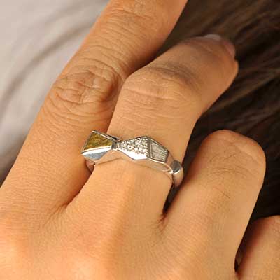 Gold & Silver bracelet, scale dragon chain round 6mm, spring lock with 18K gold hammer motif and white topaz pave stones