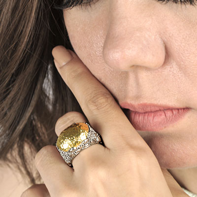 Gold & Silver bracelet, scale dragon chain round 6mm, spring lock with 18K gold hammer motif and white topaz pave stones